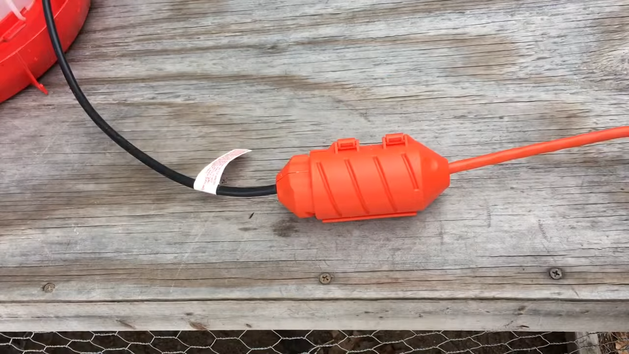How To Protect Outdoor Extension Cord From Rain DIY